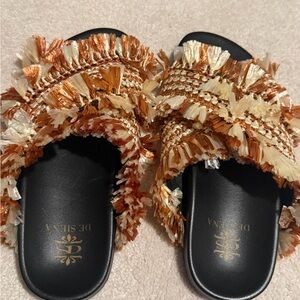 De Siena Criss-Cross Fringe Slide Sandals
